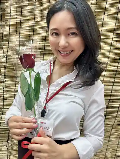 綾瀬麻衣子