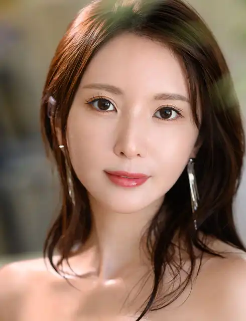 新妻優香